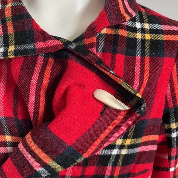 Plaid Blazer - Picture 2 of 10